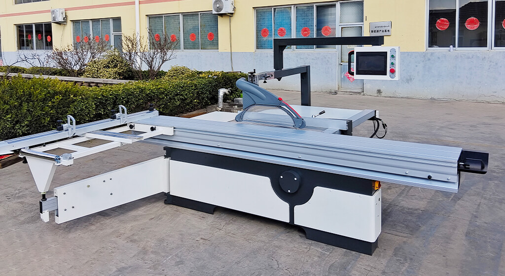 Best Sliding Table Saw MJ6132CNC