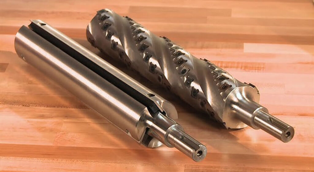 Spiral vs. Straight Cutter