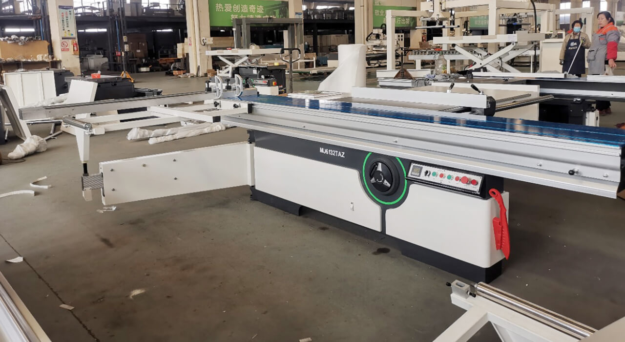 Bestin Cabinet Saw 6132TAZ