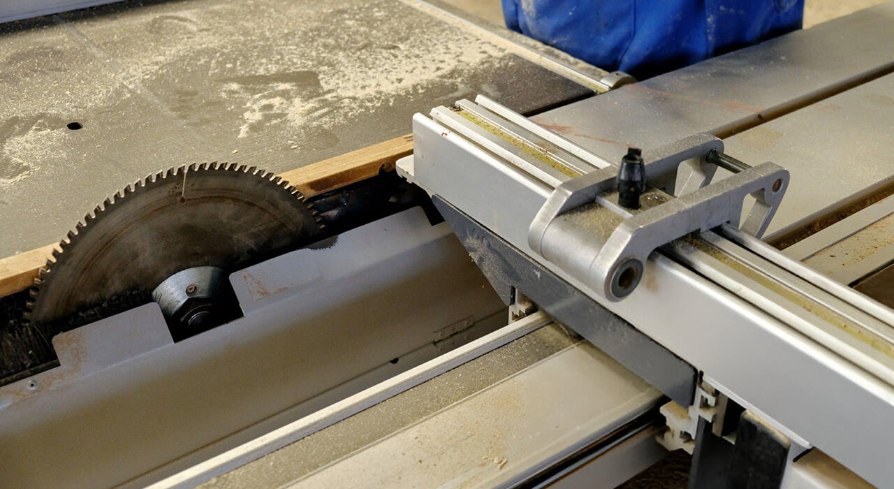 Cabinet Table Saw