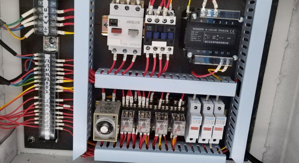 Hydraulic and Electrical Checks