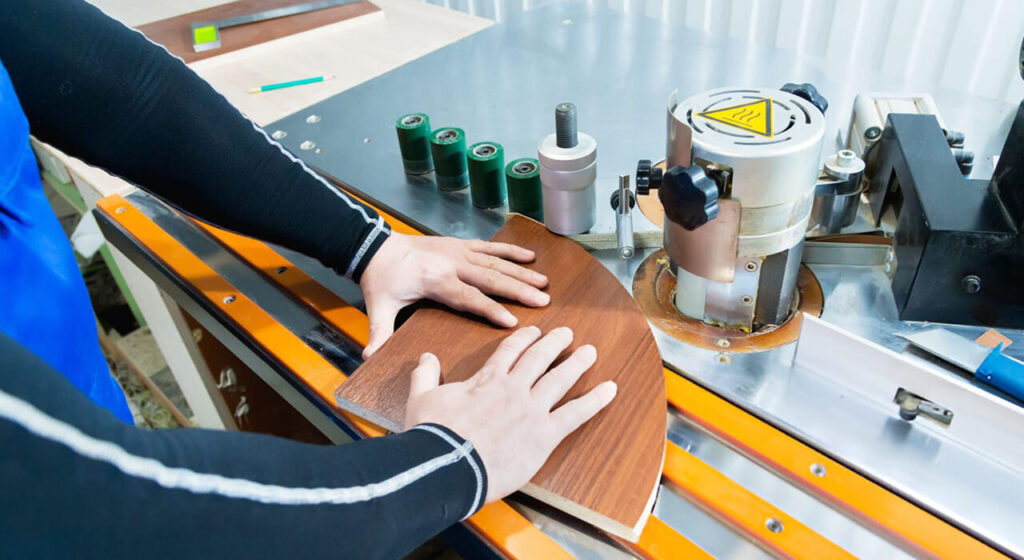 Why A Edge Banding Machine is Essential for Small Shops