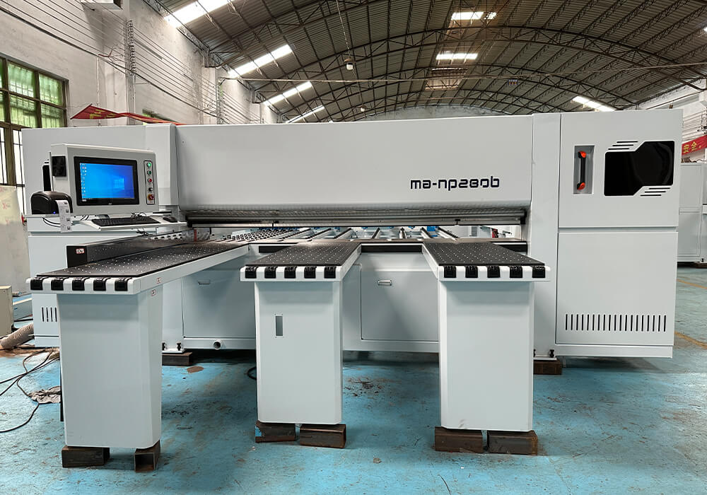 Woodworking Sawing And Cutting Solutions CNC Beam Saws